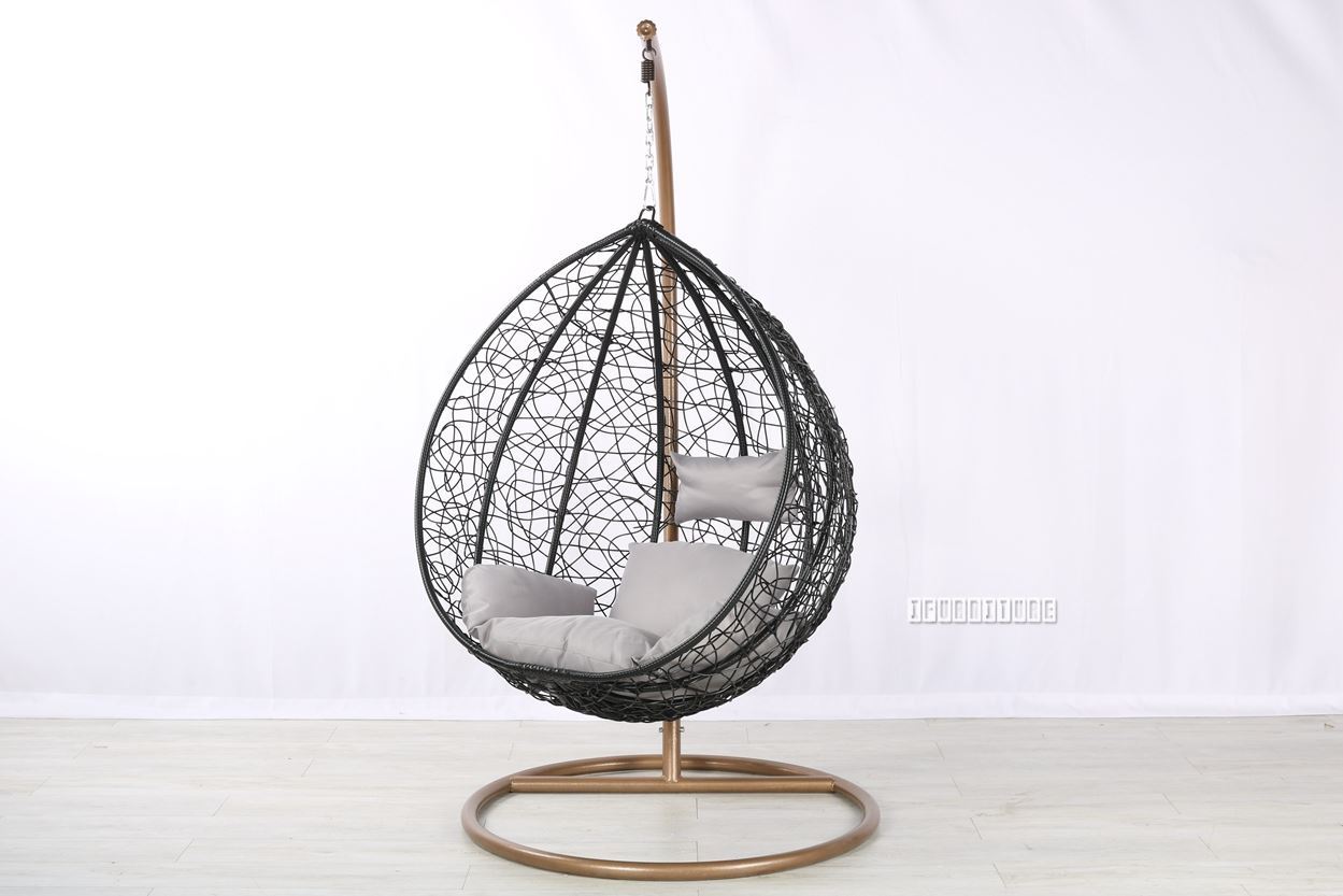 ALBURY Rattan Hanging Egg Chair *Black