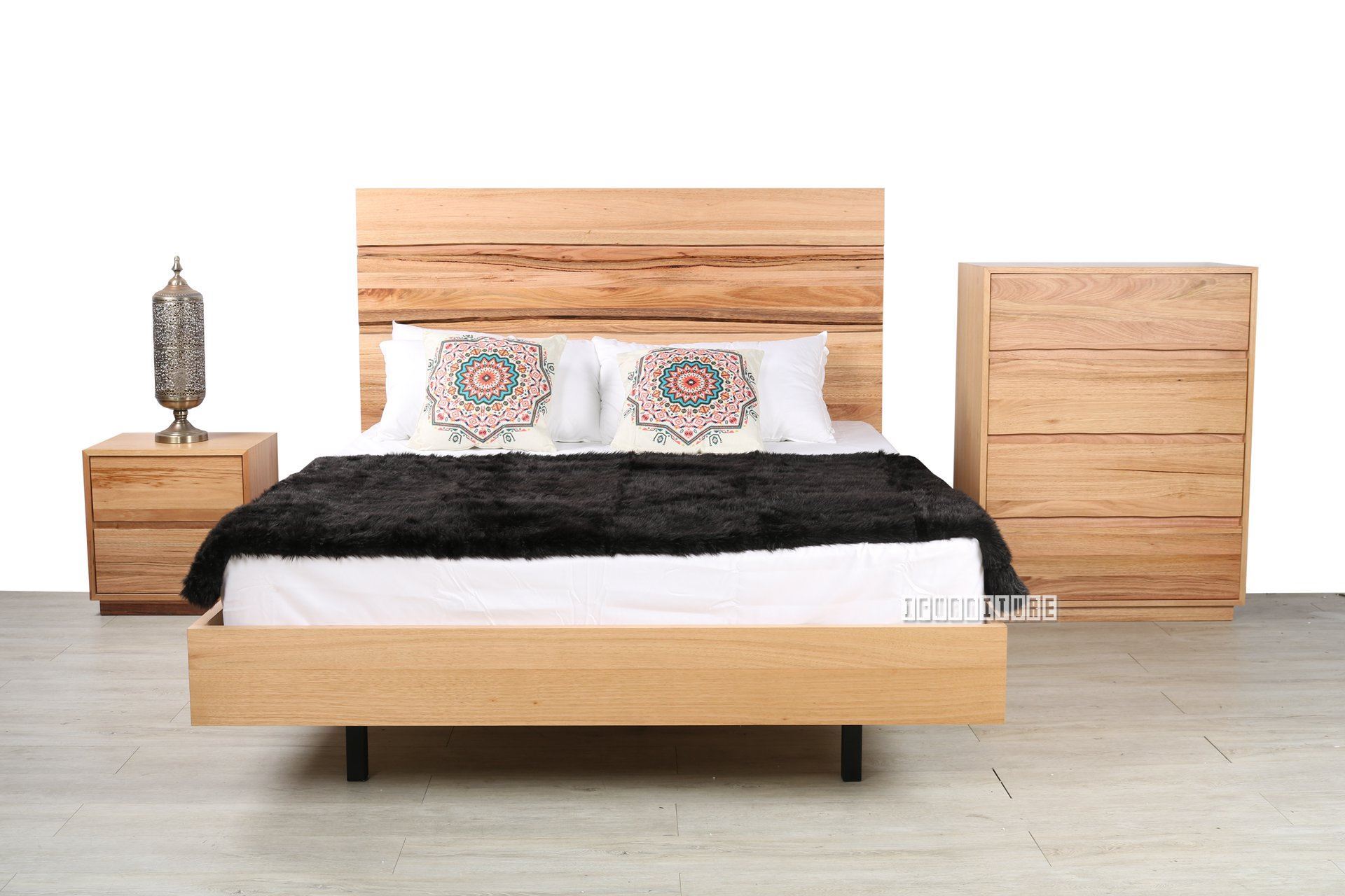 CANBERRA Bed Frame in Queen Size (Live Edge Australian Messmate)