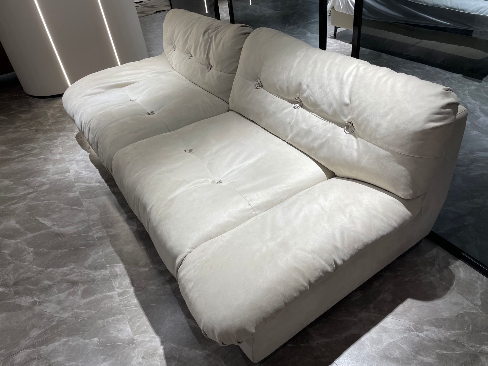 STARRY Fabric Sofa (Ivory White)