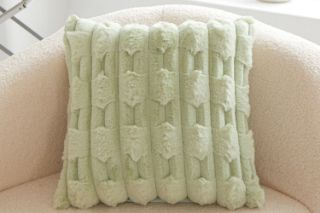 Picture of PLUSH Cushion with Inner (43cmx43cm) -Green