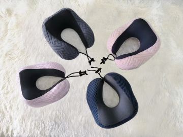 Picture of ENDY Memory Foam U-shape Neck Pillow - Blue Plaid