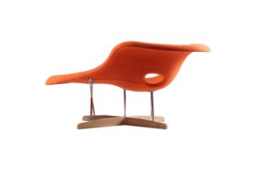 Picture of EAMES LA CHAISE Chair (Red)